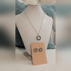 Elegant Gold and Blue Jewelry Set